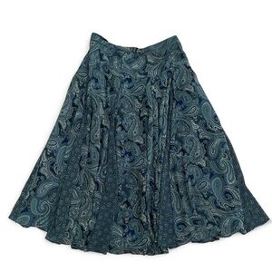 Blue pleated and double patterned midi skirt